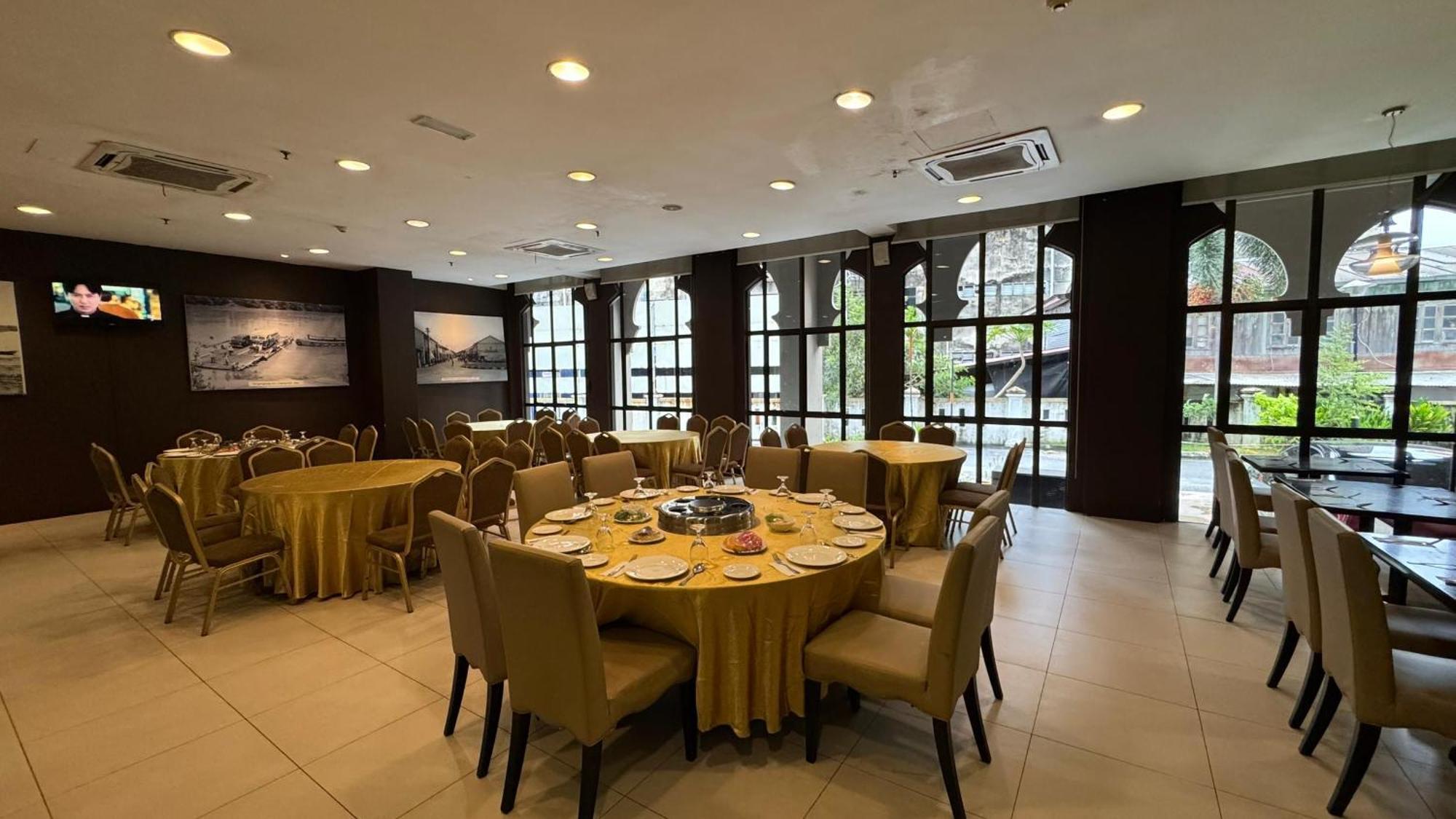 The Grand Puteri Hotel Куала-Тренгану Екстер'єр фото